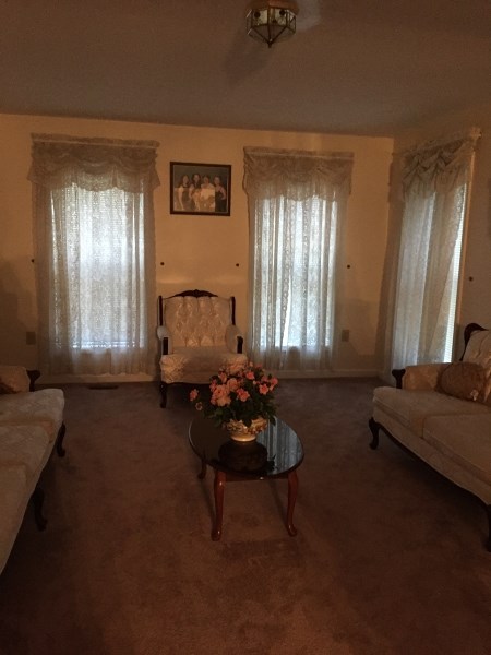 160 Garside Ave