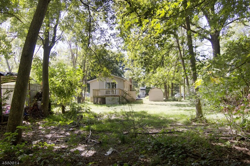 182 Fayette Ave