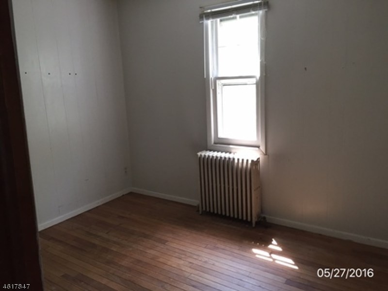 For Sale: 187 Otterhole Rd West Milford, NJ 07480