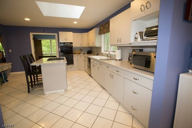 For Sale: 484 Sicomac Ave Wyckoff, NJ 07481