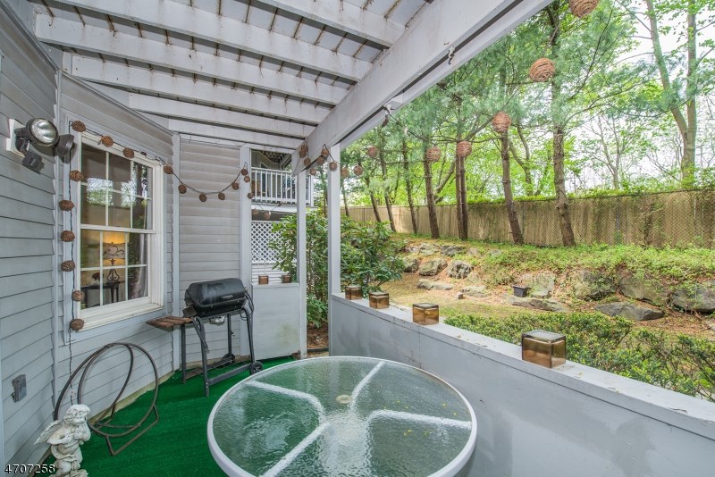 34 Amethyst Ln