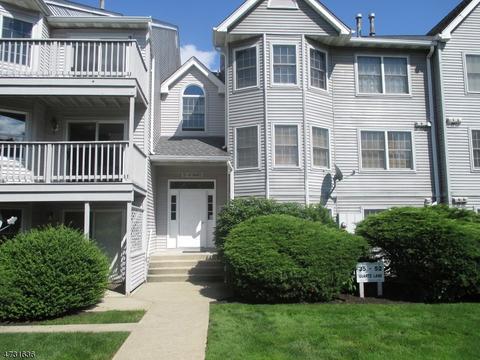 229 New St