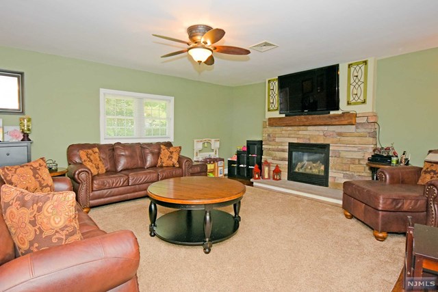For Sale: 44 Graham Ave Haledon, NJ 07508