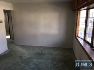 250 Bergen Blvd