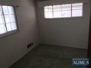 250 Bergen Blvd