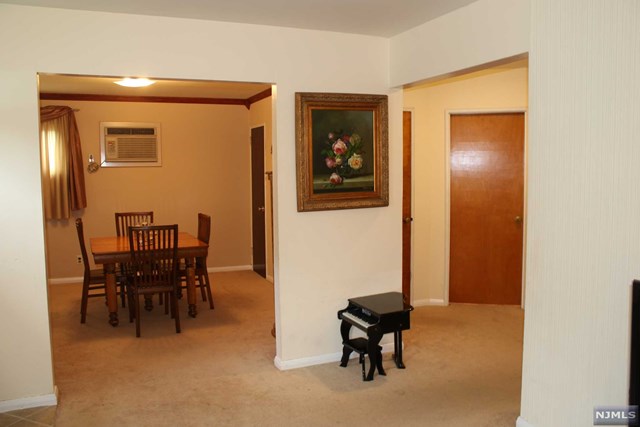 For Sale: 450 Hamilton Pl Hackensack, NJ 07601
