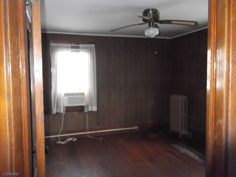 55 Oakwood Ave
