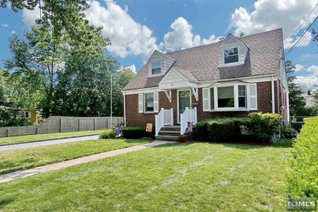 20 Pershing St