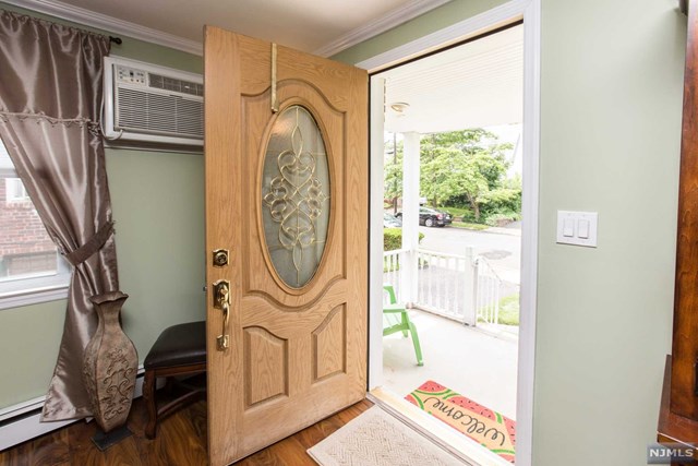 For Sale: 195 Elder Ave Bergenfield, NJ 07621