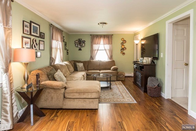For Sale: 195 Elder Ave Bergenfield, NJ 07621
