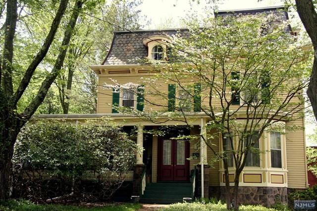 63 Everett St
