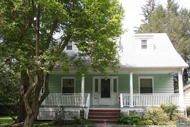 52 Herring St