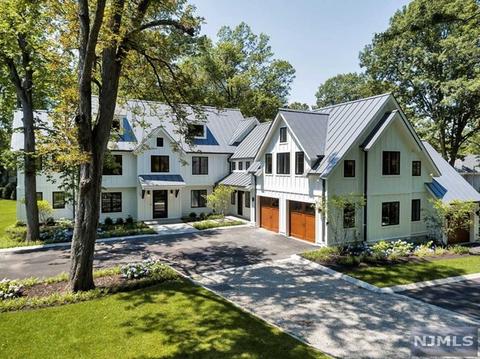 1 Hastings Dr