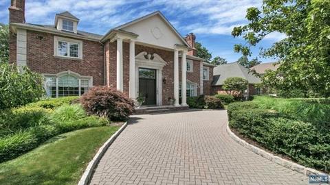 1 Hastings Dr