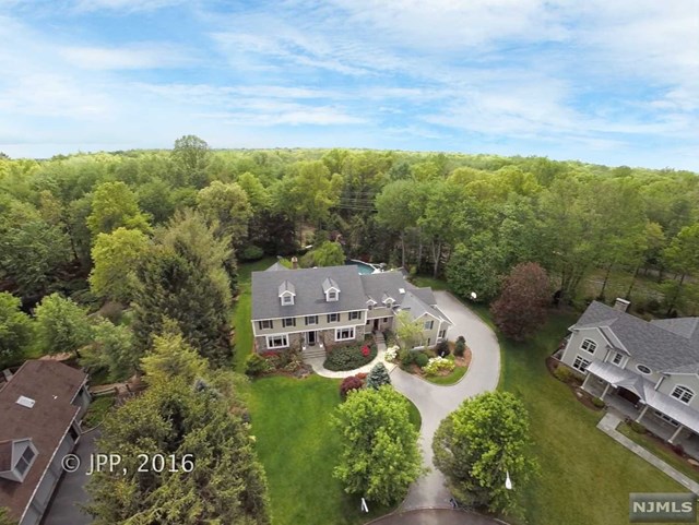 For Sale: 9 Old County Ct Demarest, NJ 07627