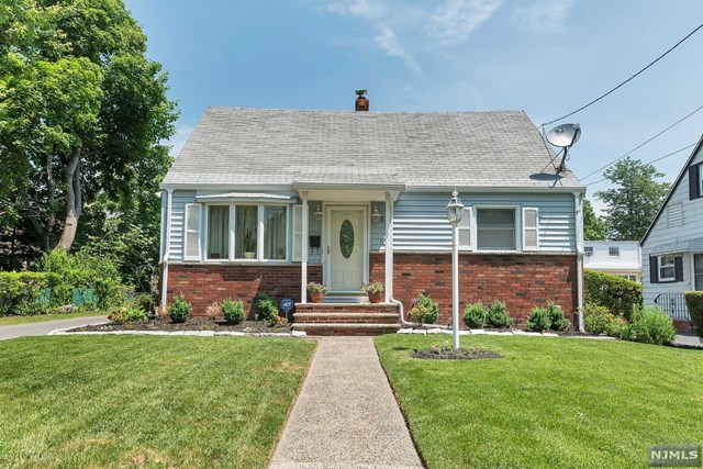For Sale: 301 Tietjen Ave Englewood, NJ 07631