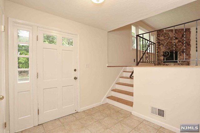For Sale: 190 W Shore Rd Harrington Park, NJ 07640