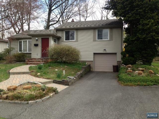 124 Demarest Ave