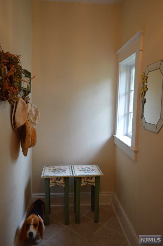 For Sale: 28 Saint Albans Pl Haworth, NJ 07641