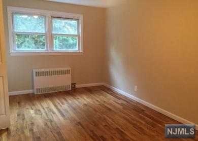 438 Kinderkamack Rd
