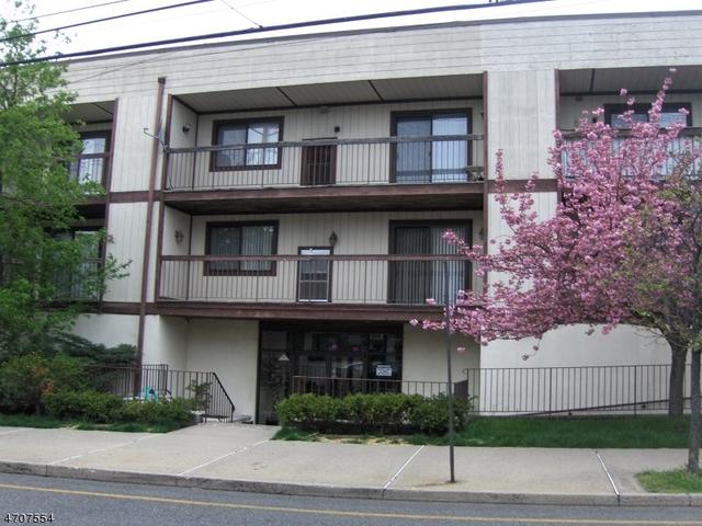 8 Temple Ave