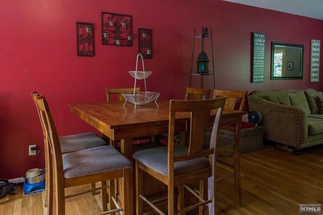 For Sale: 35 Windsor Ct Norwood, NJ 07648