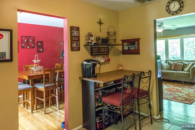 For Sale: 35 Windsor Ct Norwood, NJ 07648