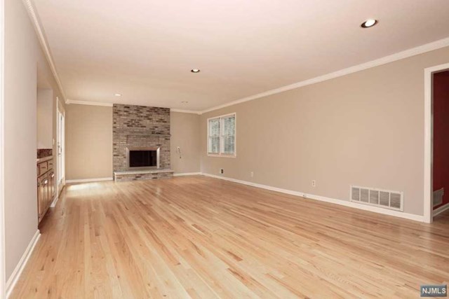 For Sale: 3 Mallon Ct Park Ridge, NJ 07656