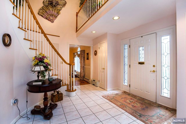 For Sale: 9 W Park Ave Park Ridge, NJ 07656