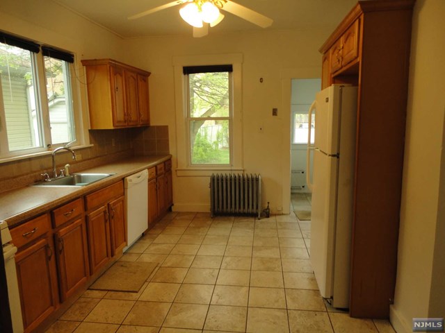 42 Long Valley Rd