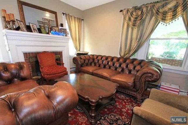 For Sale: 1304 Hastings St Teaneck, NJ 07666