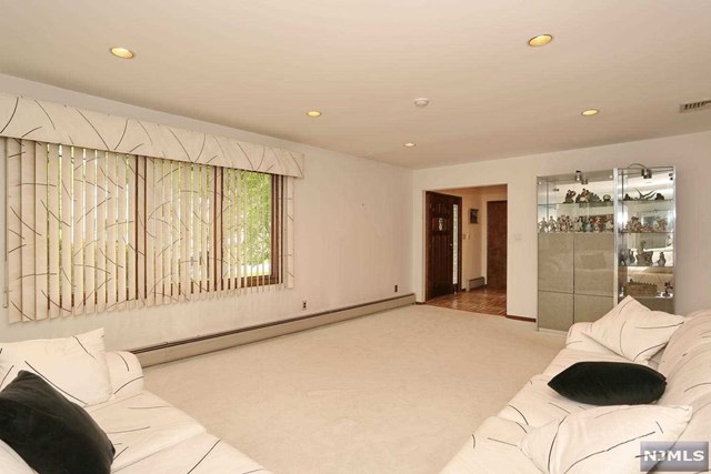 For Sale: 88 Willow Dr Westwood, NJ 07675