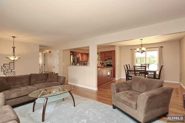 For Sale: 38 Palisade Ave Westwood, NJ 07675