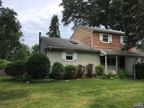 49 Woodfield Rd