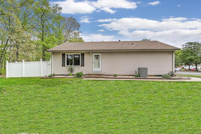 15 W Jumping Brook Rd