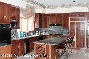 6 Magnolia Ln