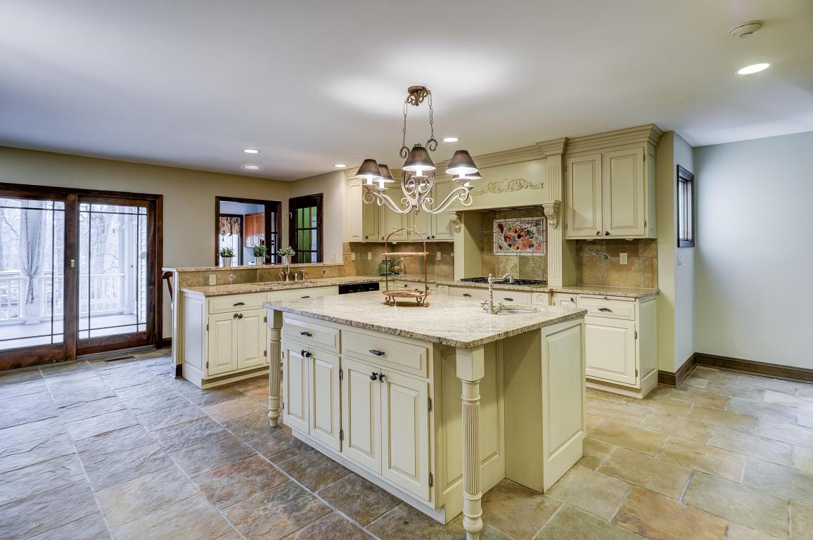 10 Richmonde Ct