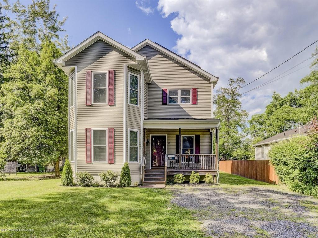 79 Walter Ave