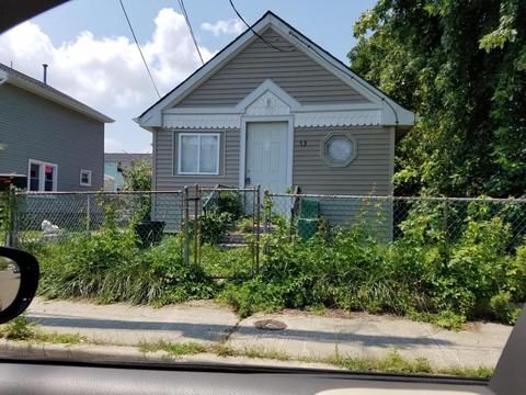29 Myrtle Ave