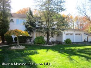 17 Constitution Ct
