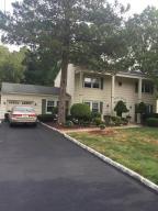 17 Constitution Ct