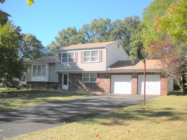 4 Conmack Ln