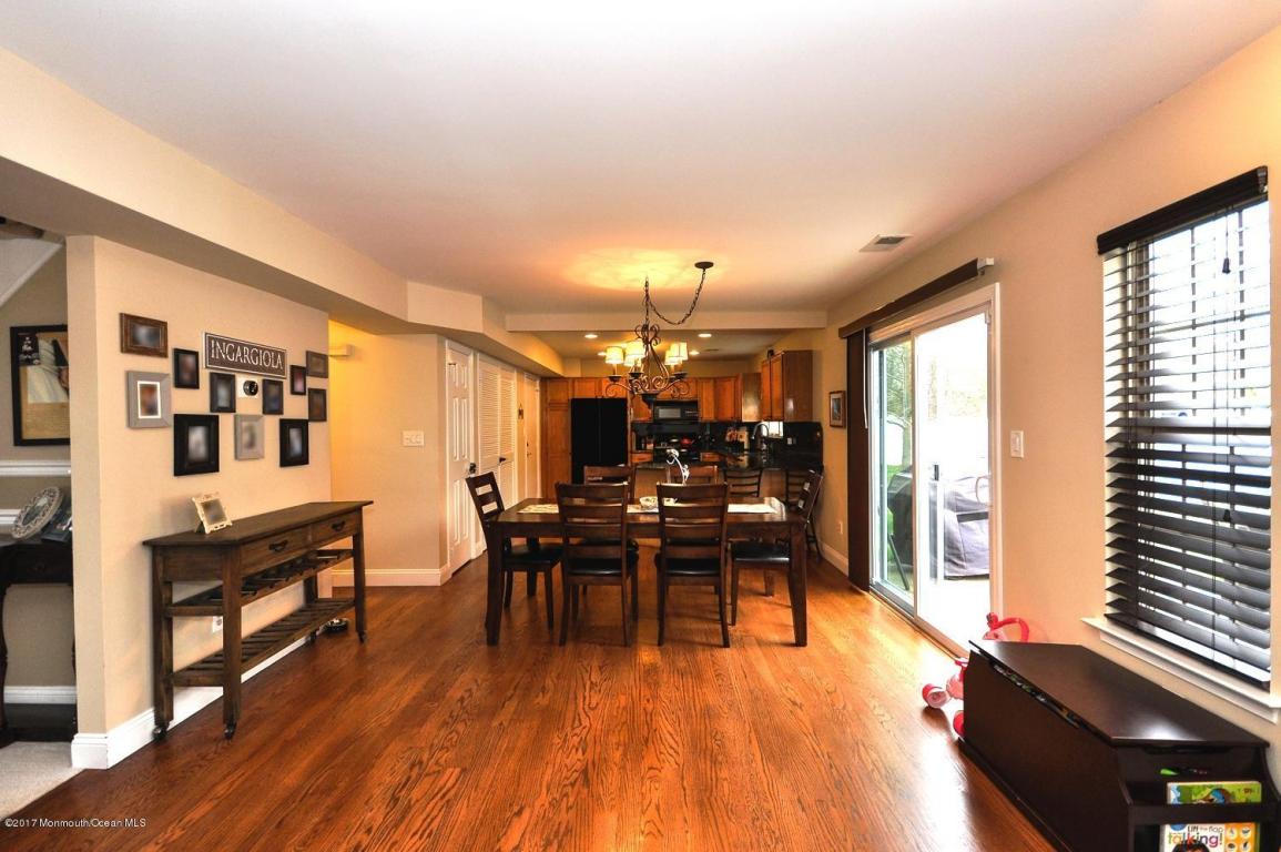 203 Barnstable Ct