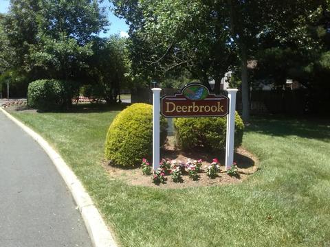 72 Manchester Ct #C
