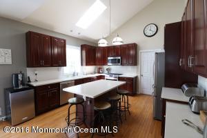 For Sale: 14 Langeveld Dr Freehold, NJ 07728
