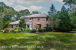 24 Julianne Ct