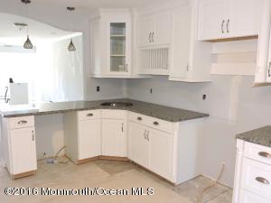 86 Jamestown Rd #B