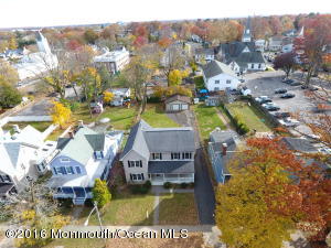 64 Broad St