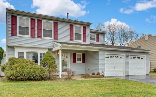 22 Meadowbrook Dr