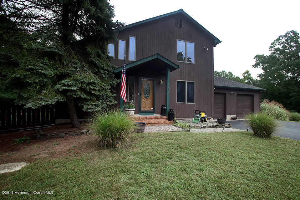 15 Crossbrooke Ct